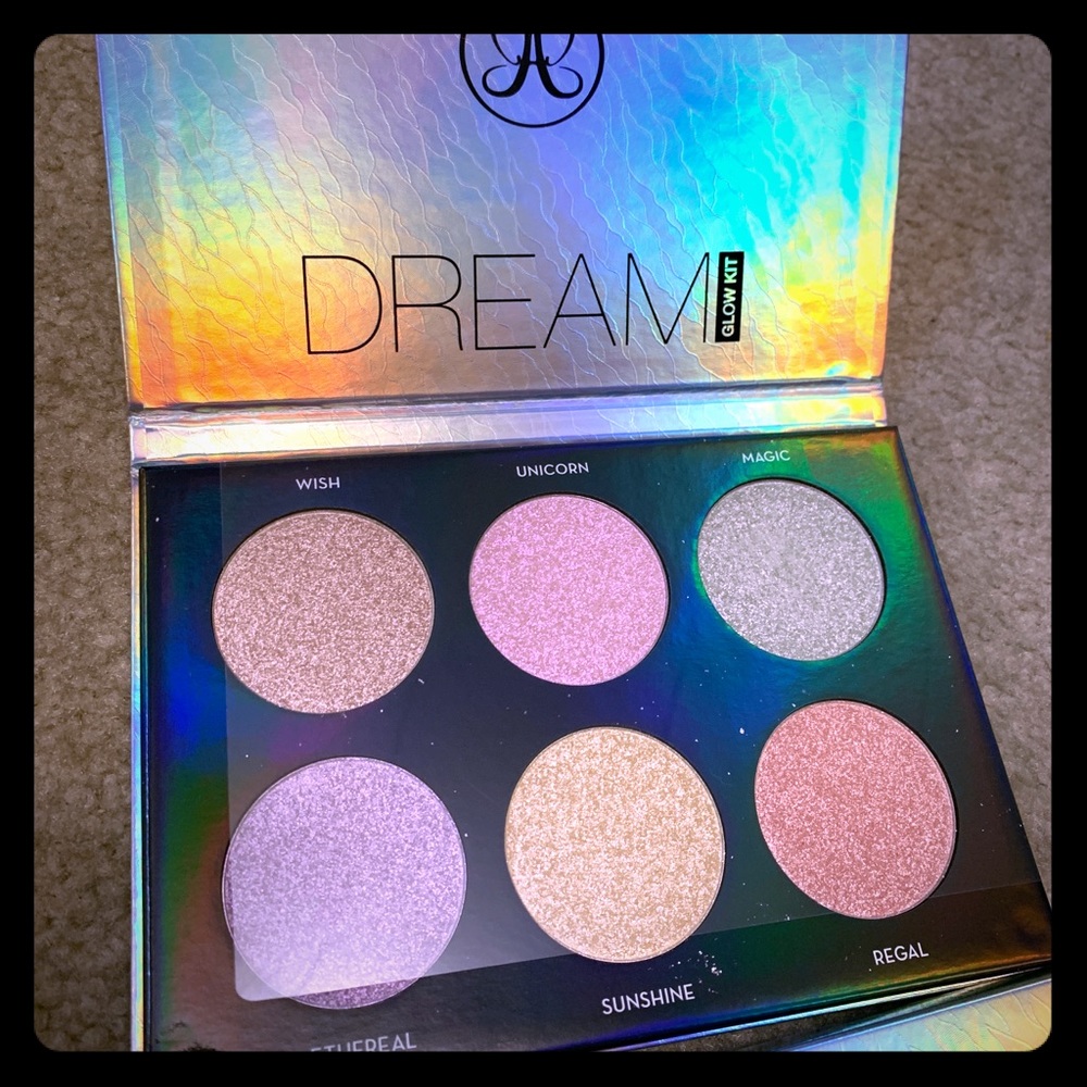 Anastasia beverly hills glow kit eyeshadow palette